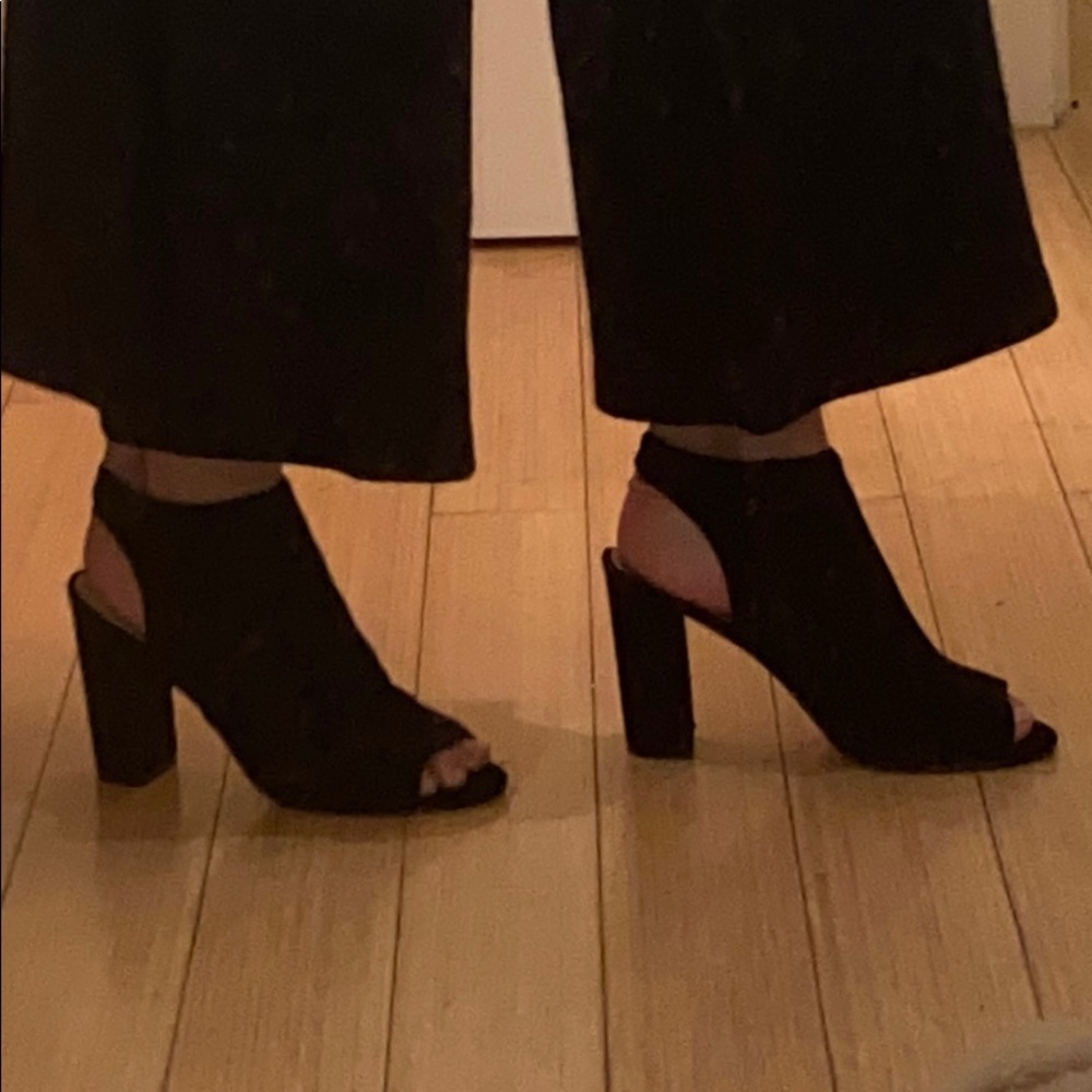 Black open toe heels